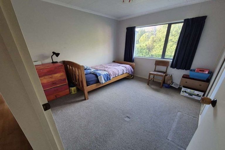 Photo of property in 21 Groves Street, Glenorchy, 9372