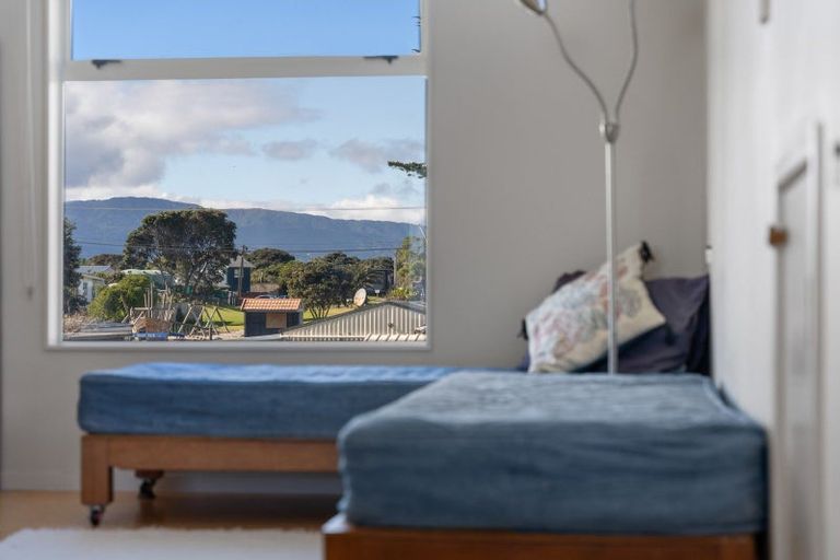 Photo of property in 8 Rodney Avenue, Te Horo Beach, Otaki, 5581