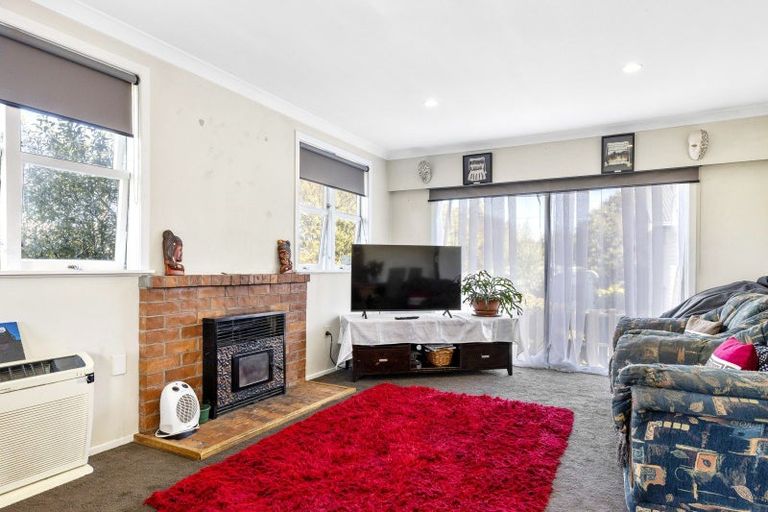 Photo of property in 18 Waitahanui Avenue, Taupo, 3330