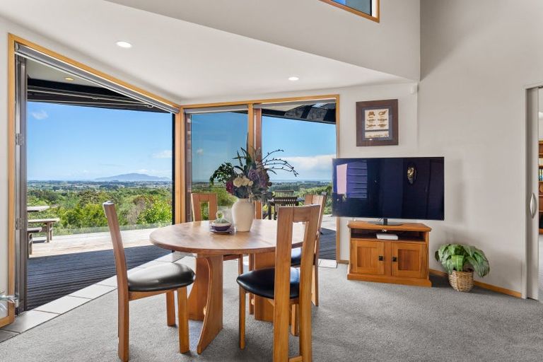 Photo of property in 62 Sunglo Terrace, Otaki, 5512