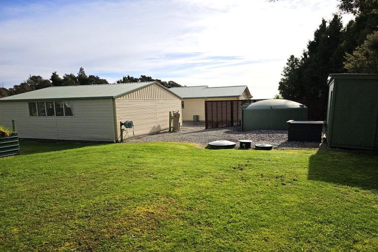 Photo of property in 270 Utopia Road, Westport, 7892