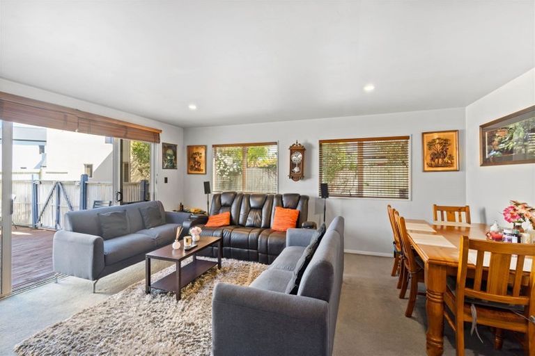 Photo of property in 44 Dover Street, St Albans, Christchurch, 8014