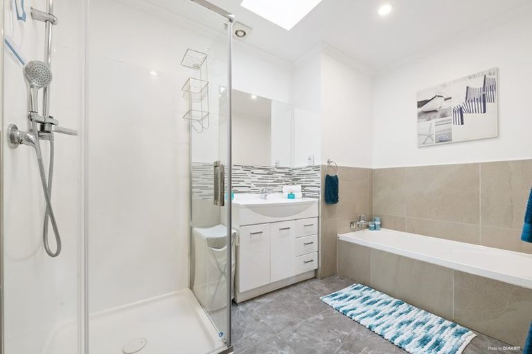 Photo of property in 21 Whitbourne Heights, Manurewa, Auckland, 2105