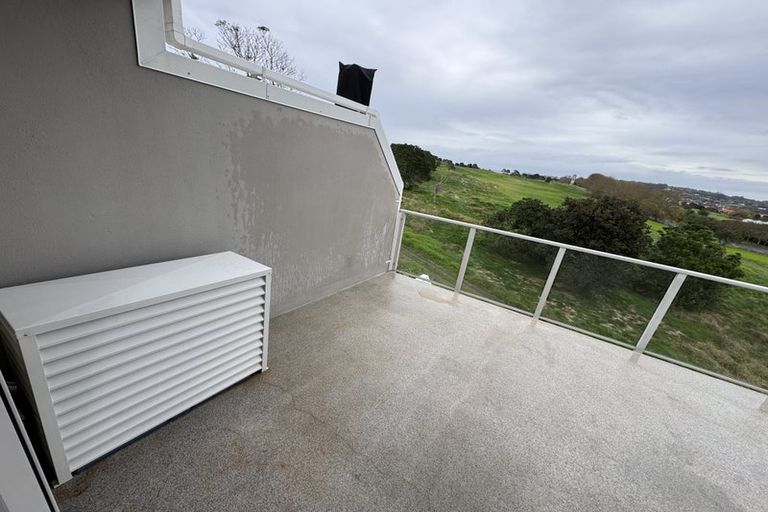 Photo of property in Santa Rosa, 61/340 Gulf Harbour Drive, Gulf Harbour, Whangaparaoa, 0930