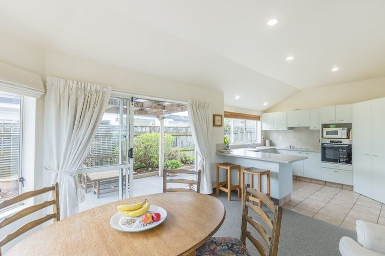 Photo of property in 100 Michael Road, Paraparaumu Beach, Paraparaumu, 5032
