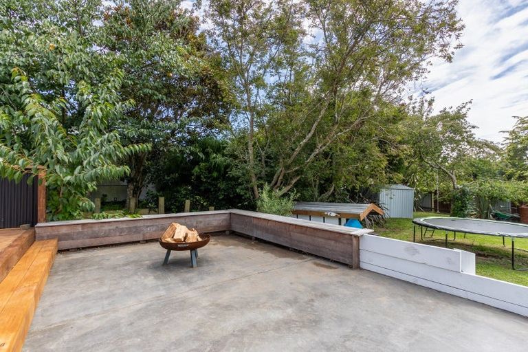 Photo of property in 47 Hollis Road, Paraparaumu Beach, Paraparaumu, 5032