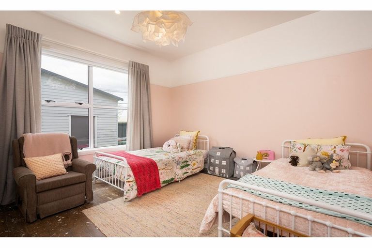 Photo of property in 9 Nairn Street, Spreydon, Christchurch, 8024