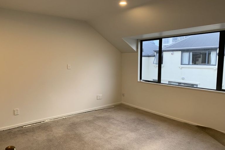 Photo of property in 4/213 Worcester Street, Christchurch Central, Christchurch, 8011