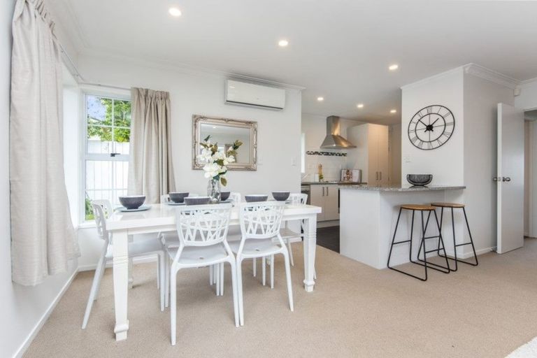 Photo of property in 3/14 Trafalgar Road, Milford, Auckland, 0620