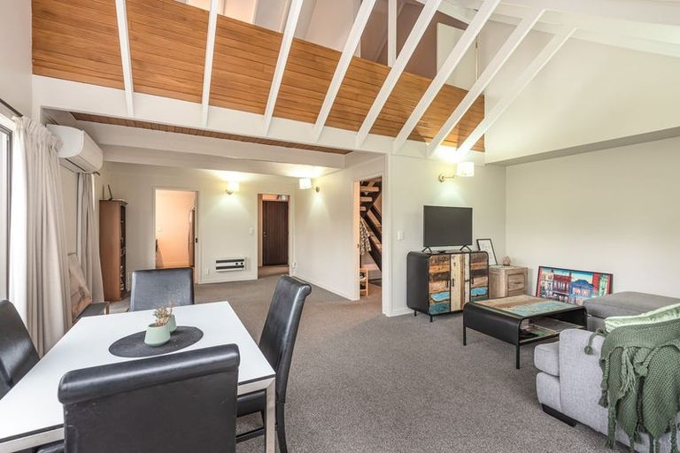 Photo of property in 35 Garden Road, Merivale, Christchurch, 8014