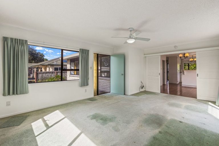 Photo of property in 12a Manuka Street, Orewa, 0931
