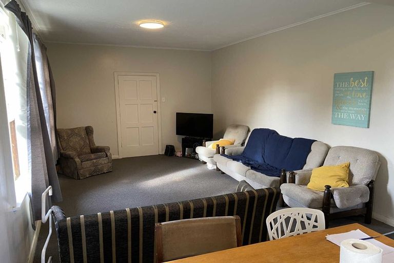 Photo of property in 17 Piko Crescent, Riccarton, Christchurch, 8041