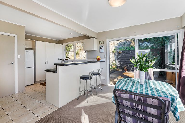 Photo of property in 28 Spinnaker Drive, Whitby, Porirua, 5024