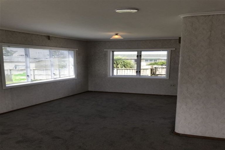 Photo of property in 16 Hooks Road, Manurewa, Auckland, 2102