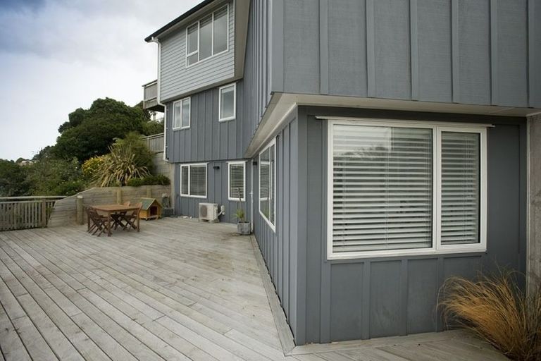 Photo of property in 38 Hawtrey Terrace, Churton Park, Wellington, 6037