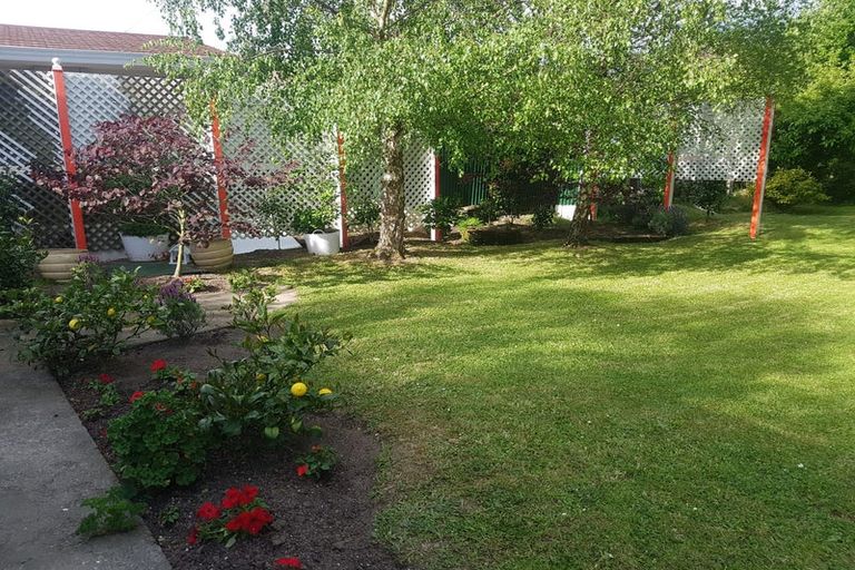 Photo of property in 86 Grey Street, Woodville, 4920