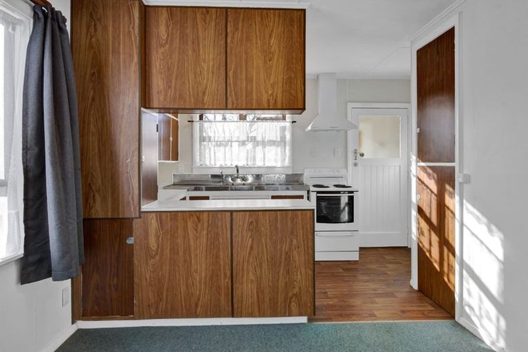 Photo of property in 102 Brecon Road, Stratford, 4332