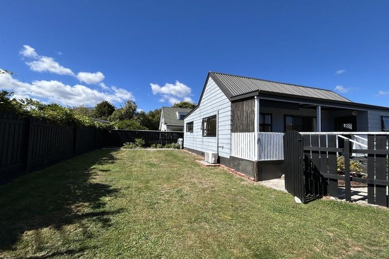 Photo of property in 2/17 Ranui Road, Stoke, Nelson, 7011