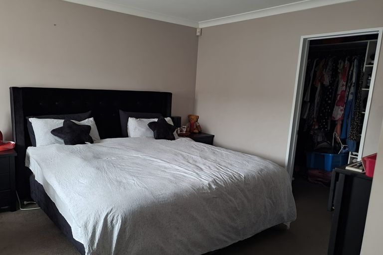 Photo of property in 32a Rimu Street, New Lynn, Auckland, 0600