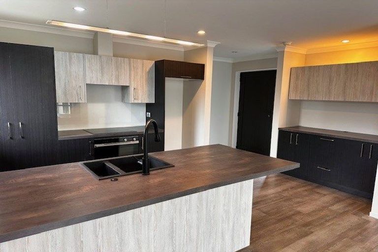 Photo of property in 122 Te Rito Street, Marshland, Christchurch, 8083