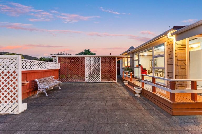 Photo of property in 1 Korowai Street, Mount Maunganui, 3116