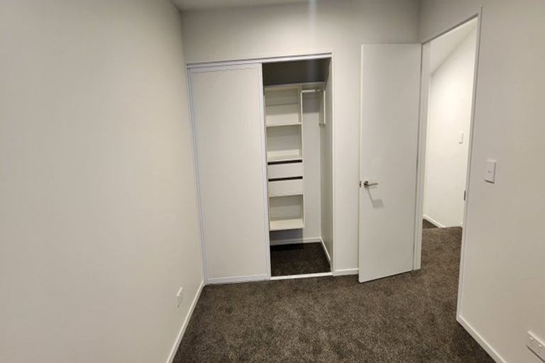 Photo of property in 2/37 Woodville Street, Edgeware, Christchurch, 8013