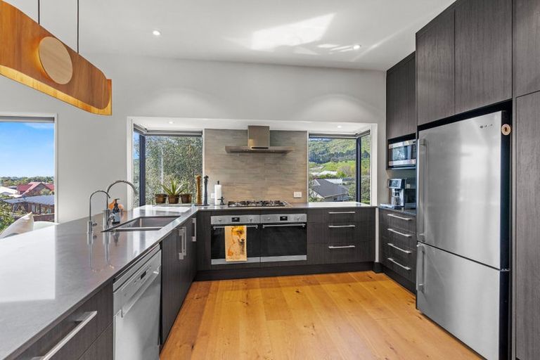 Photo of property in 77 Port Hills Road, Heathcote Valley, Christchurch, 8022