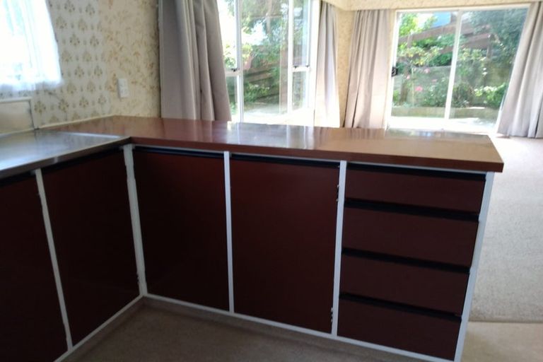 Photo of property in 85 Baylands Drive, Newlands, Wellington, 6037