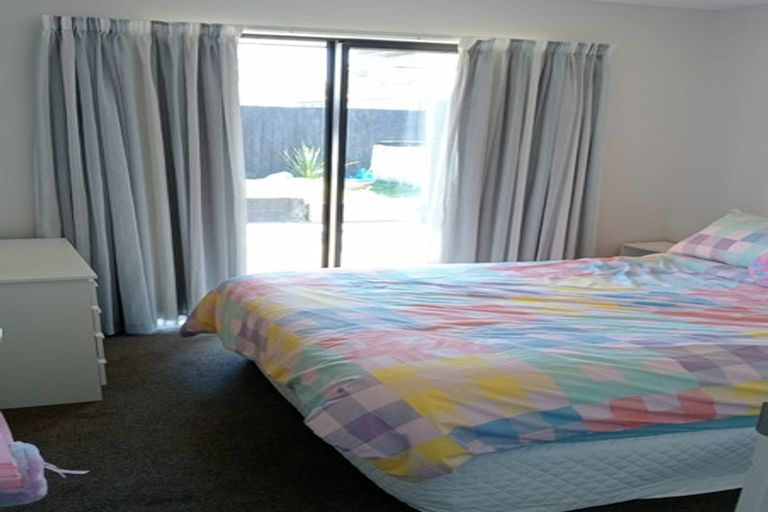 Photo of property in 7 Arosa Place, Parklands, Christchurch, 8083