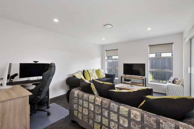 Photo of property in 19 Lemonwood Drive, Rolleston, 7615