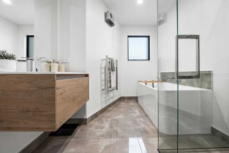 Photo of property in 16 Coupling Close, Prebbleton, 7604