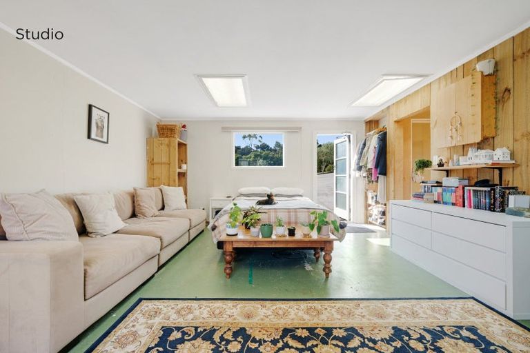 Photo of property in 176 Wishart Road, Helensville, 0875