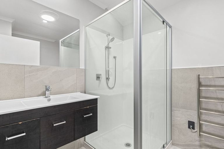 Photo of property in 20 Taukari Road, Takanini, 2112