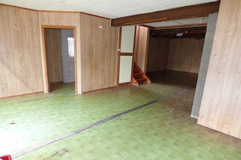 Photo of property in 3 Hilling Street, Titirangi, Auckland, 0604