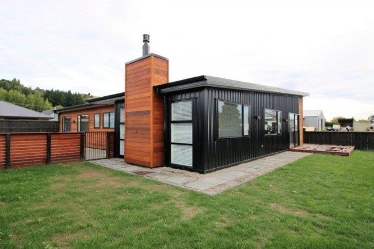 Photo of property in 10 Heasley Lane, Mosgiel, 9092