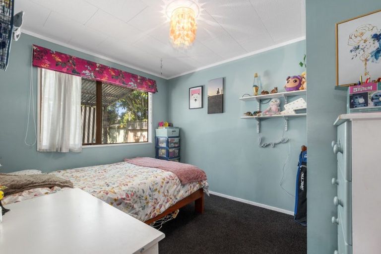 Photo of property in 57 Welcome Bay Road, Welcome Bay, Tauranga, 3112