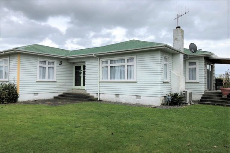 Photo of property in 21 George Street, Levin, 5510