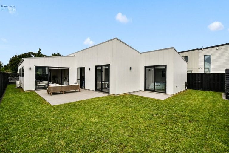 Photo of property in 215 Victoria Street West, Pukekohe, 2120