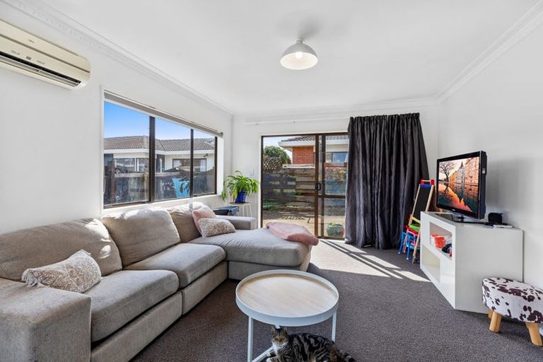 Photo of property in 1/77 Gloucester Road, Mount Maunganui, 3116