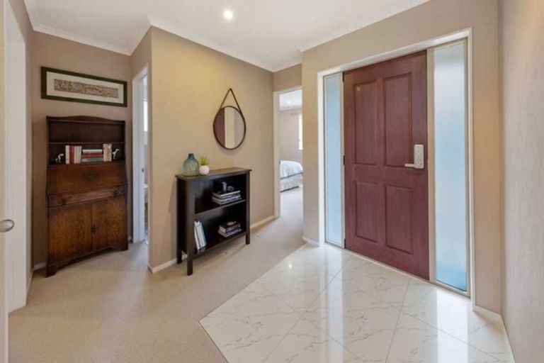Photo of property in 14 Ridgeway Road, Pukekohe, 2120