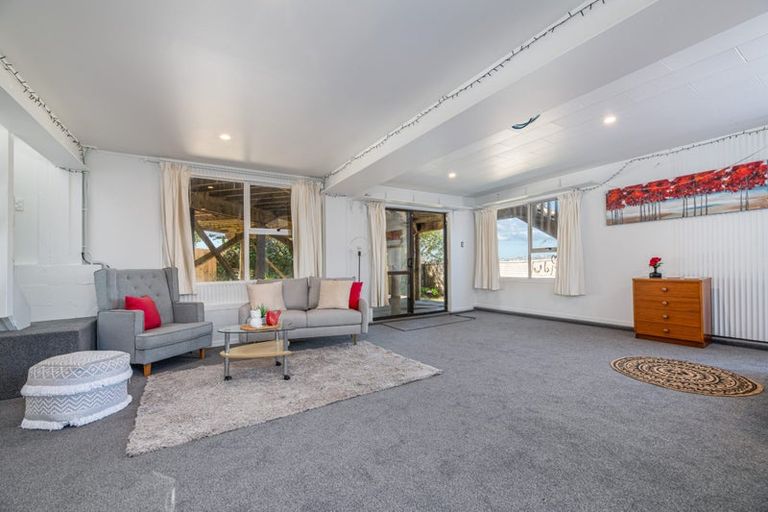 Photo of property in 9 Dundas Place, Henderson, Auckland, 0612