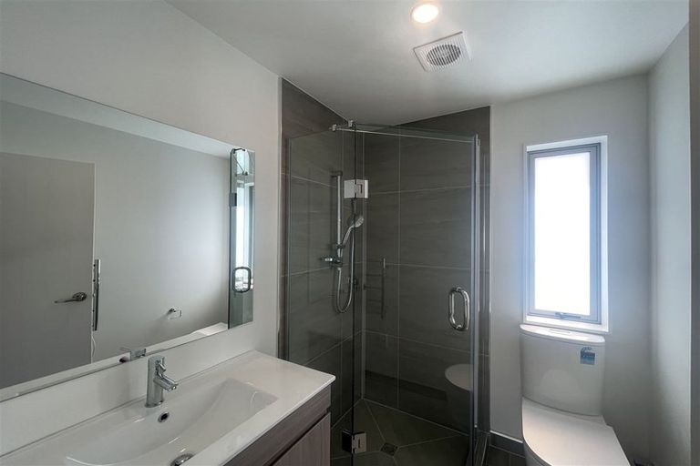 Photo of property in 11a Reid Road, New Lynn, Auckland, 0600