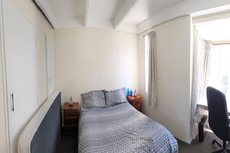 Photo of property in 129 Constable Street, Newtown, Wellington, 6021