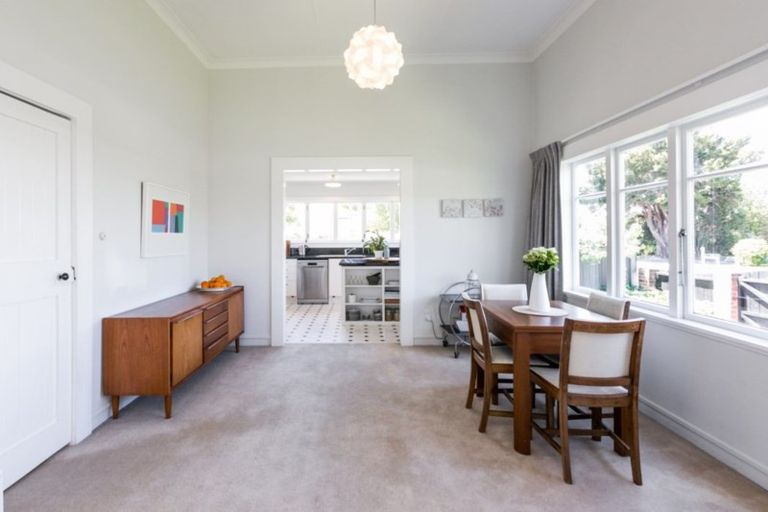 Photo of property in 1001 Plunket Street, Saint Leonards, Hastings, 4120
