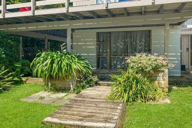Photo of property in 18 Vida Place, Howick, Auckland, 2014