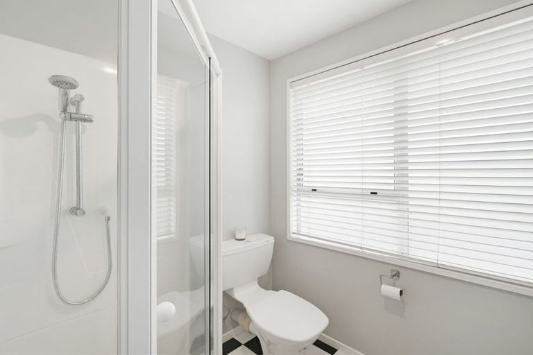 Photo of property in 14 Brogar Place, Casebrook, Christchurch, 8051