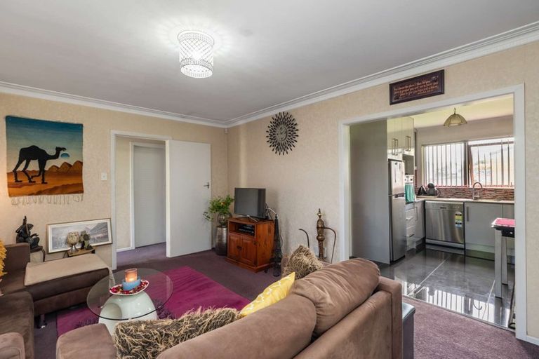 Photo of property in 3/10 Mahon Place, Papatoetoe, Auckland, 2025
