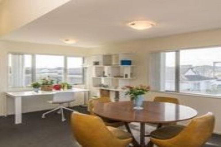 Photo of property in 96b Lyall Parade, Lyall Bay, Wellington, 6022