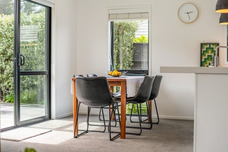 Photo of property in 84 Riverstone Drive, Riverstone Terraces, Upper Hutt, 5018