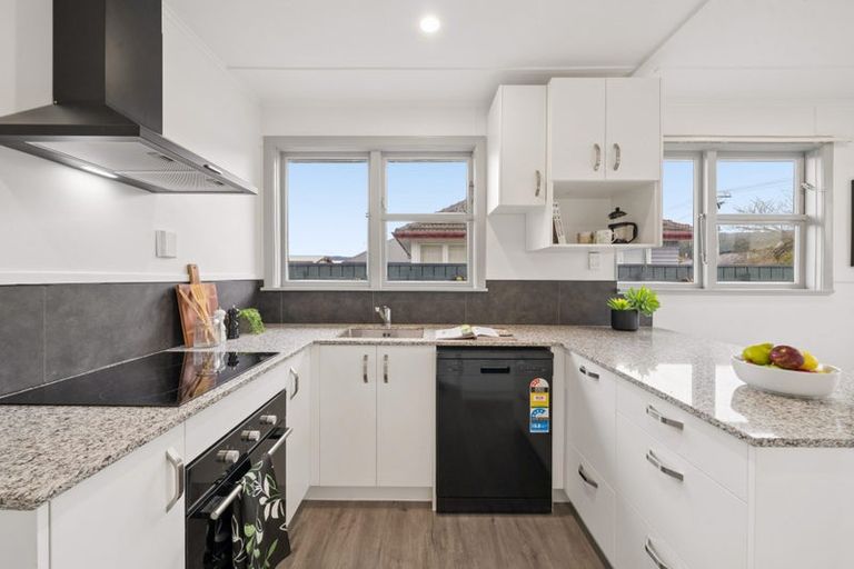 Photo of property in 58 Thackeray Street, Trentham, Upper Hutt, 5018